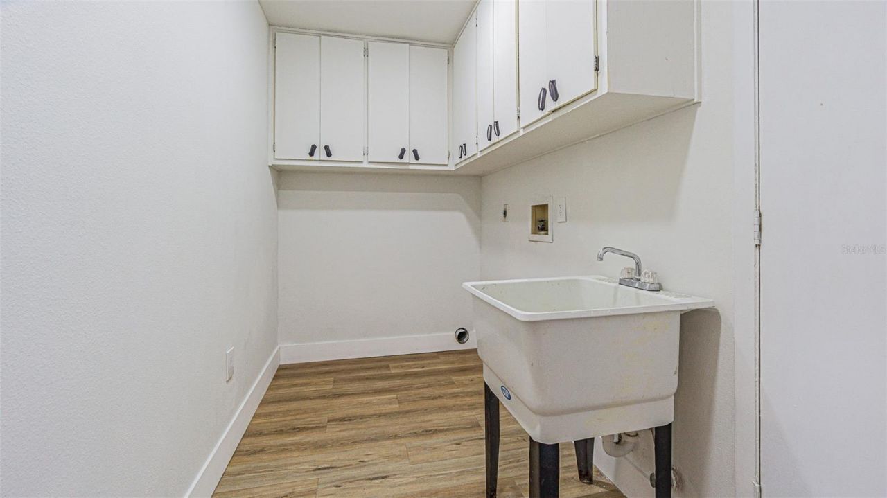 8405 Reynolds Drive, Hudson, FL 34667 Photo