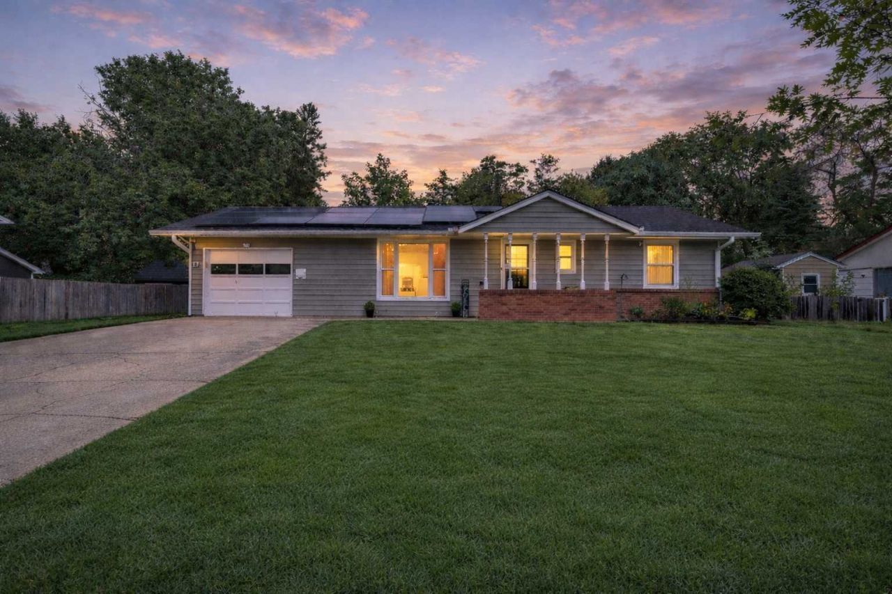 7928 Hillside Trail S, Cottage Grove, MN 55016 Main Photo