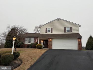 340 ESTATE ROAD, BOYERTOWN, PA 19512