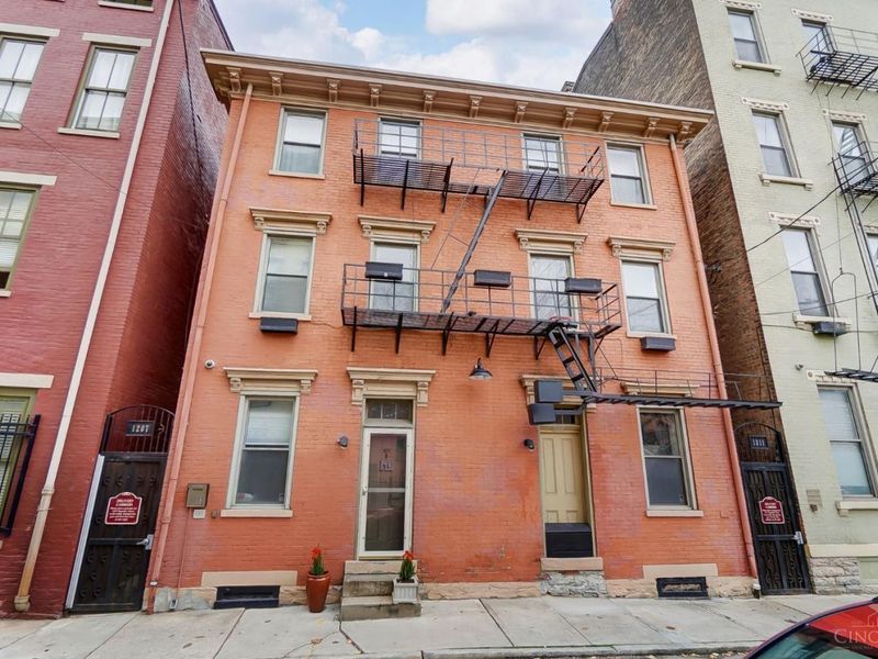 1207 Republic Street, Unit 101B, Cincinnati, OH 45202 Photo 1