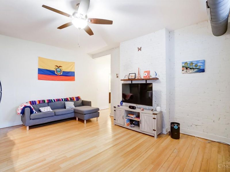 1207 Republic Street, Unit 101B, Cincinnati, OH 45202 Photo 8
