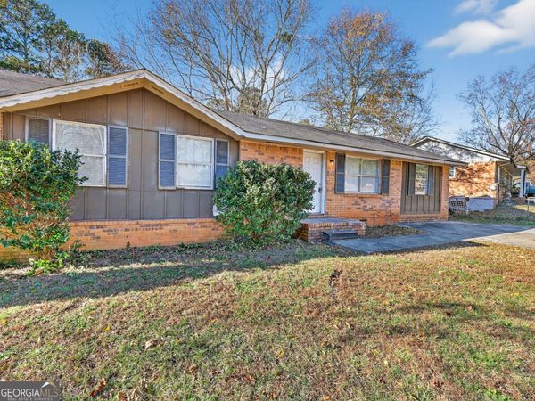 10223 Foxfire Terrace, Jonesboro, GA 30238