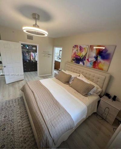 6434 Emerald Dunes Dr, Unit 304, West Palm Beach, FL 33411 Photo