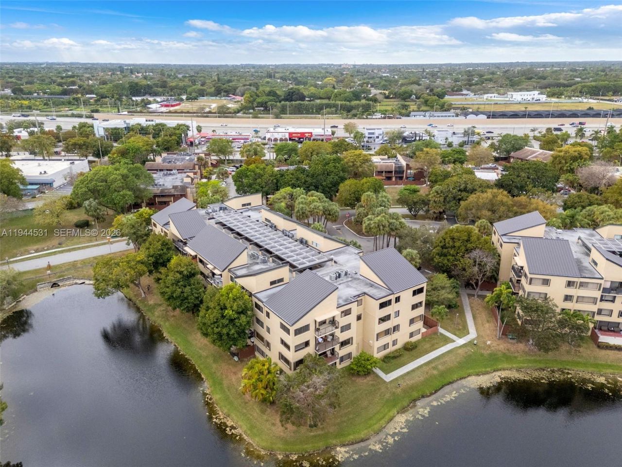 6701 SW 116th Ct, Unit 406, Miami, FL 33173 Photo