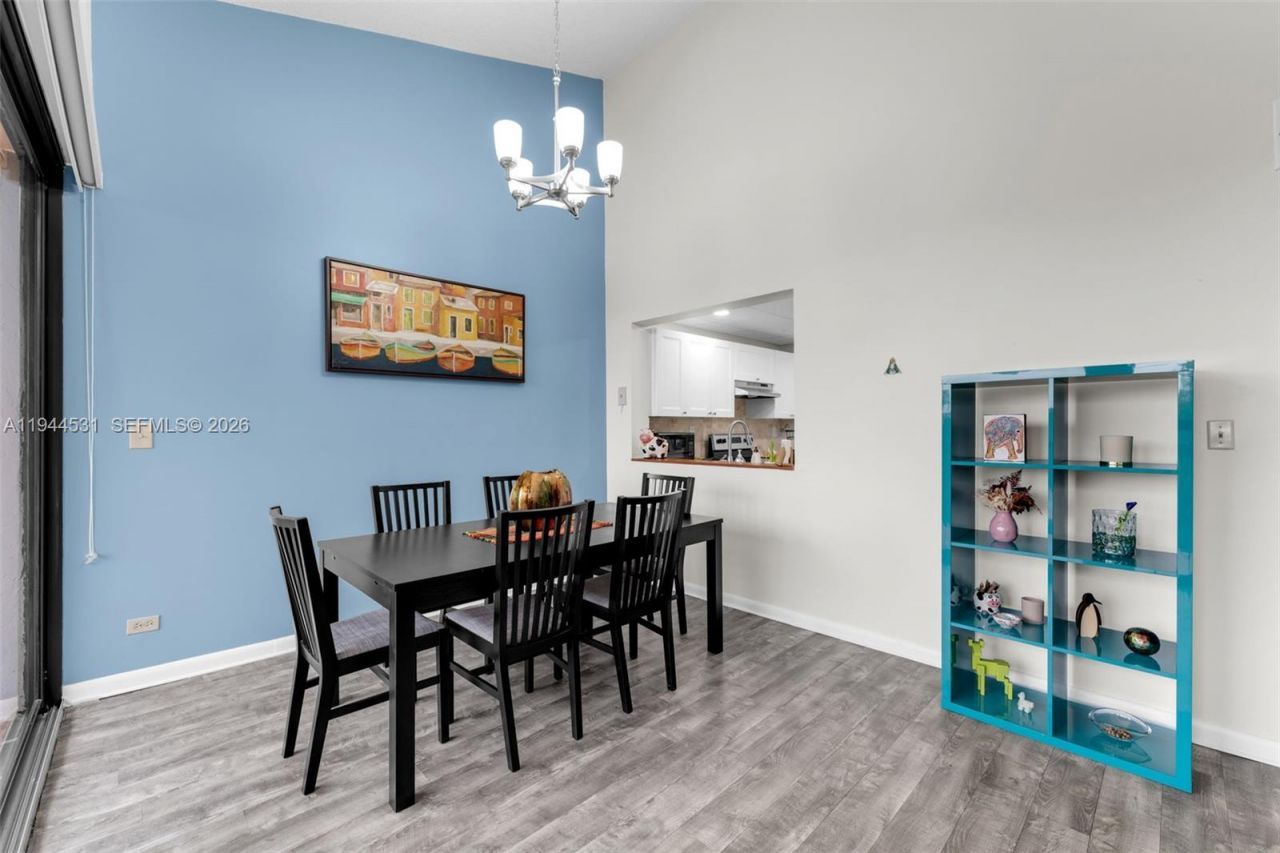 6701 SW 116th Ct, Unit 406, Miami, FL 33173 Photo