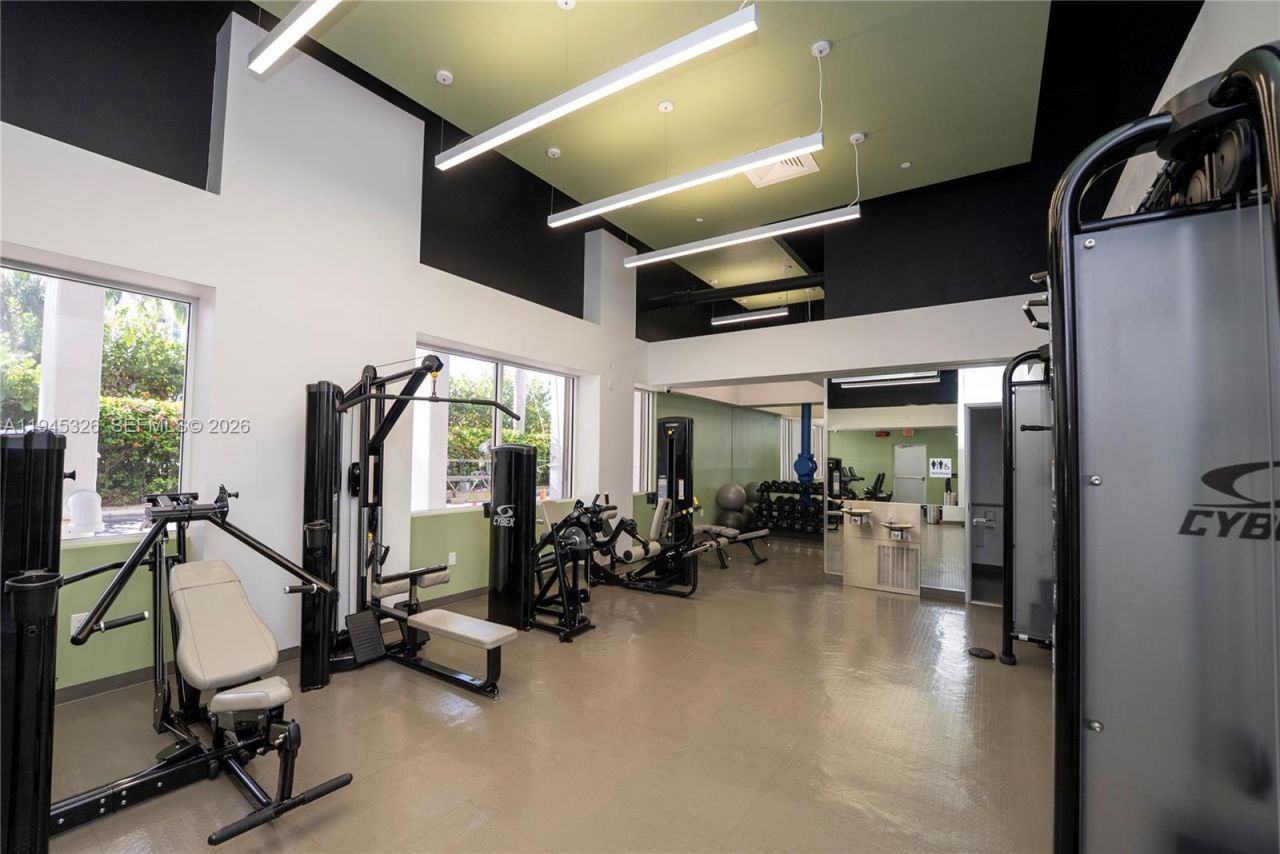 881 Ocean Dr, Unit TH15, Key Biscayne, FL 33149 Photo