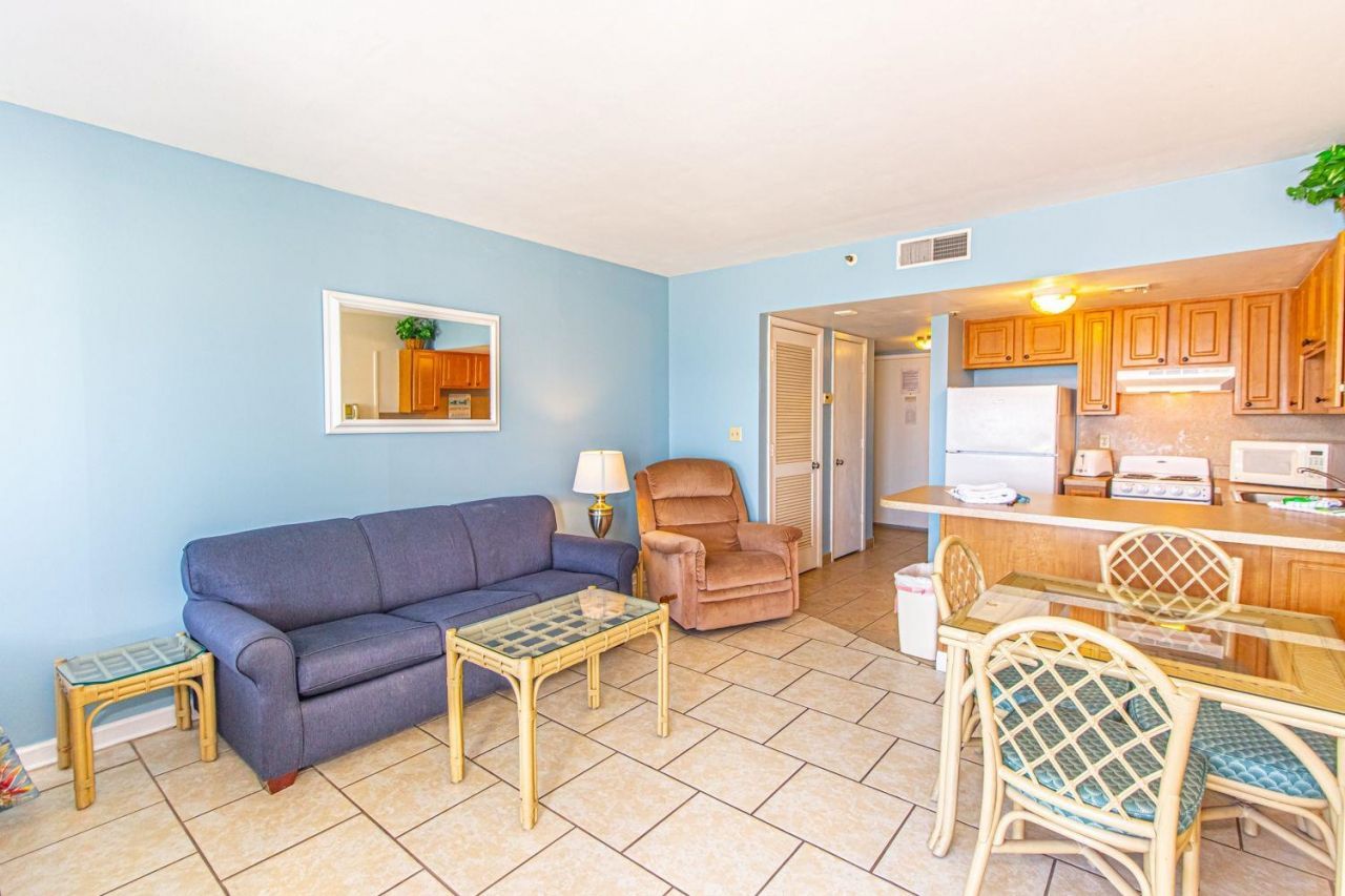 1605 S Ocean Blvd. Photo 12