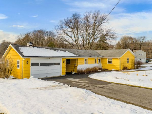 16 Overlook Drive , Newburgh, NY 12550