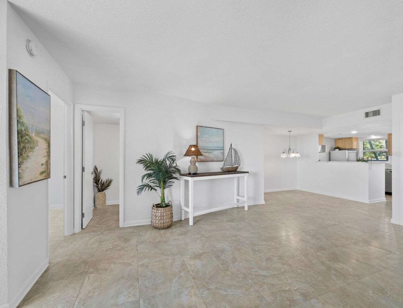 5231 Gulf Of Mexico Drive, Unit 104, Longboat Key, FL 34228 Photo