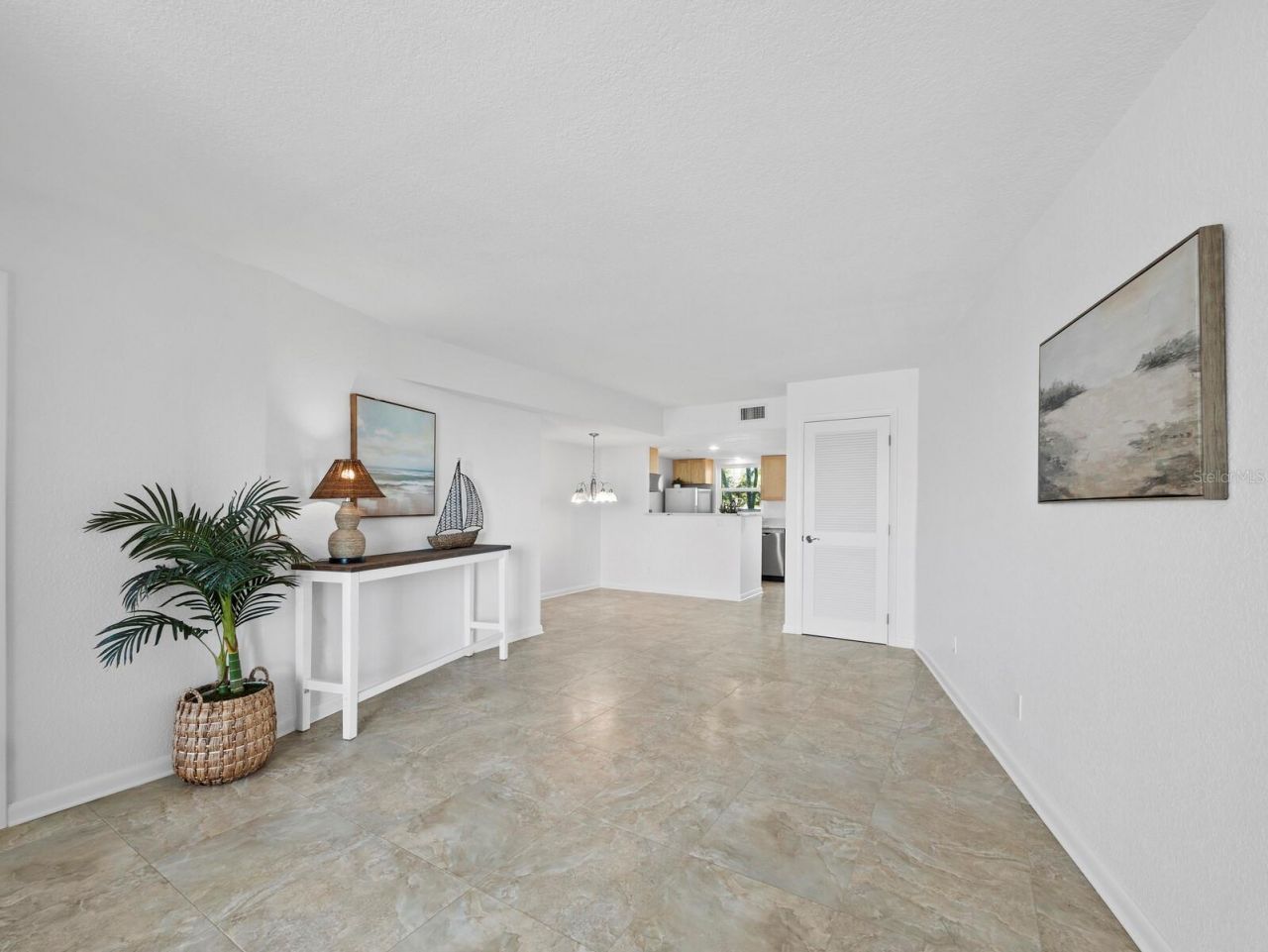 5231 Gulf Of Mexico Drive, Unit 104, Longboat Key, FL 34228 Photo