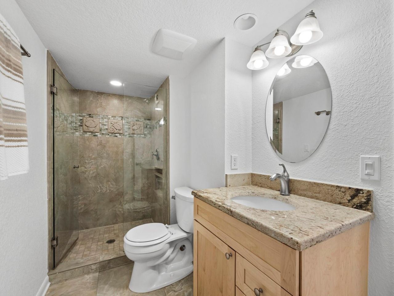 5231 Gulf Of Mexico Drive, Unit 104, Longboat Key, FL 34228 Photo