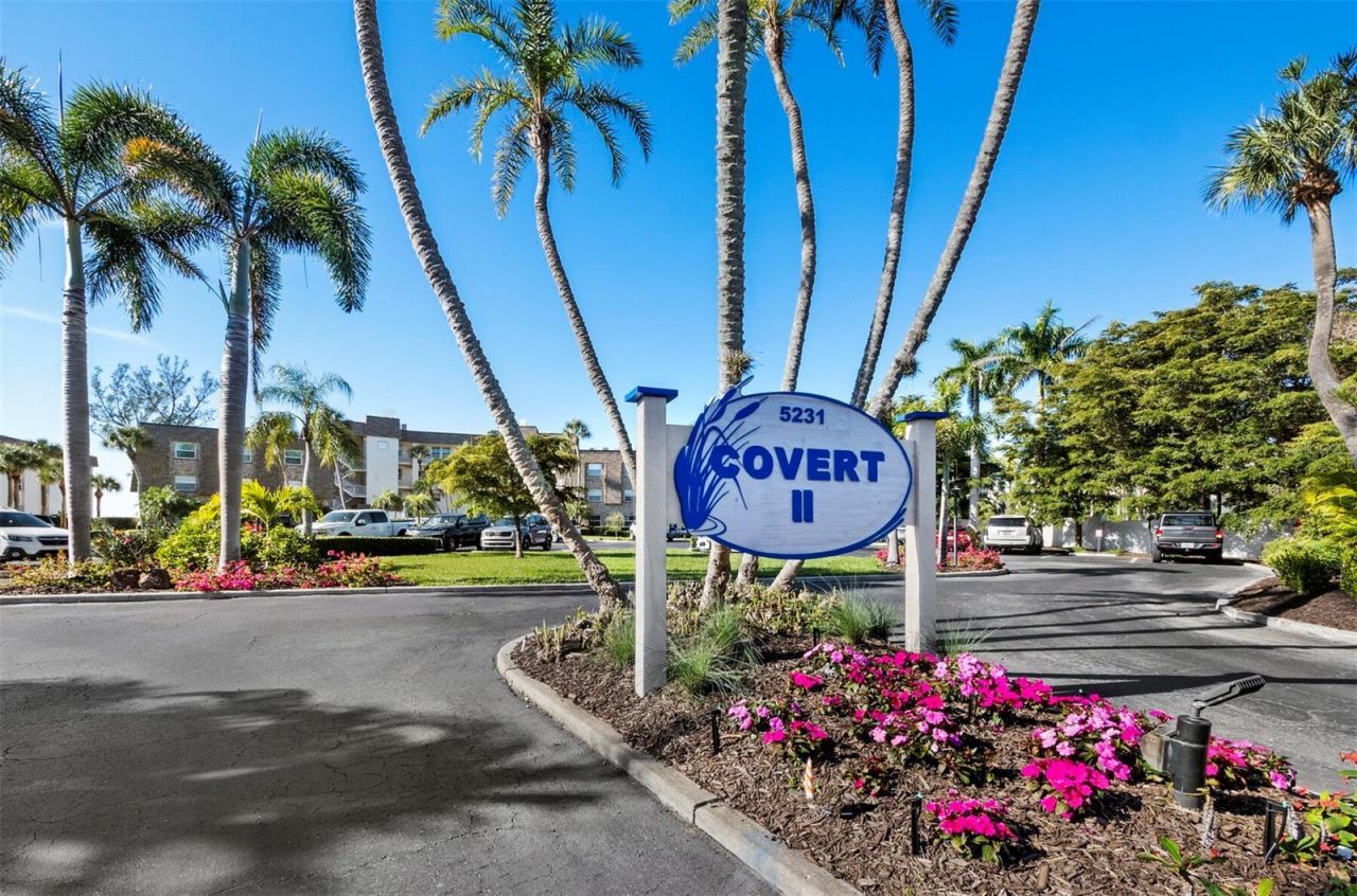 5231 Gulf Of Mexico Drive, Unit 104, Longboat Key, FL 34228 Photo