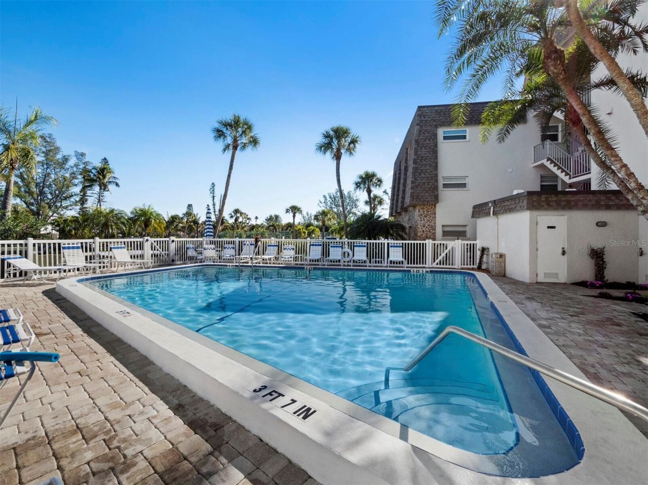 5231 Gulf Of Mexico Drive, Unit 104, Longboat Key, FL 34228 Photo