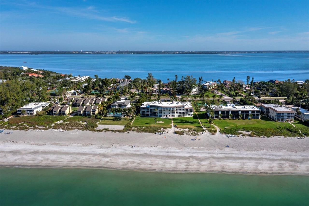 5231 Gulf Of Mexico Drive, Unit 104, Longboat Key, FL 34228 Photo