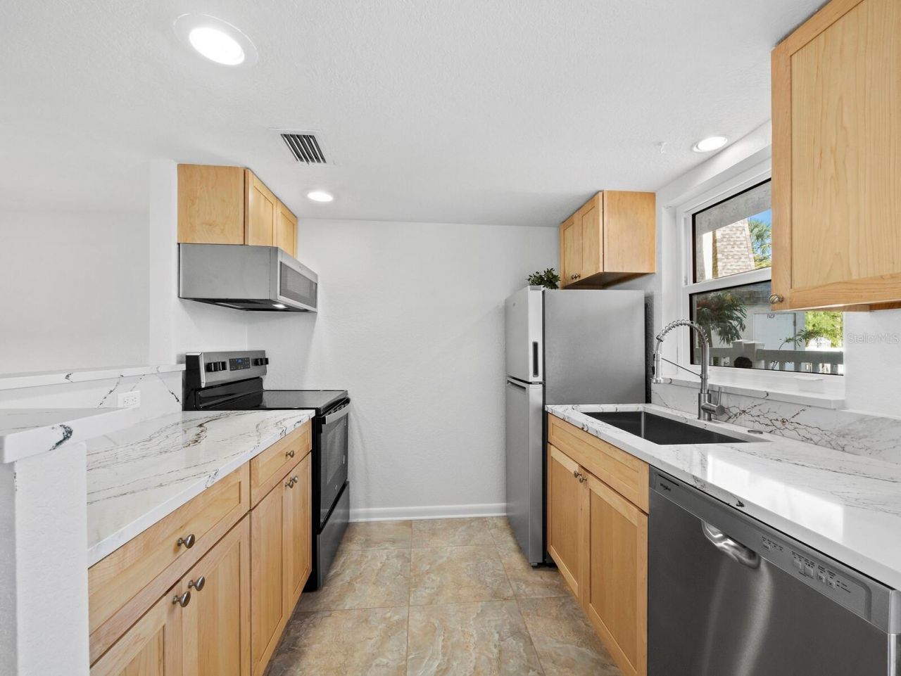 5231 Gulf Of Mexico Drive, Unit 104, Longboat Key, FL 34228 Photo