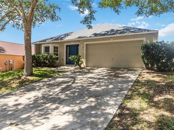 2225 SANDRIDGE CIRCLE, EUSTIS, FL 32726