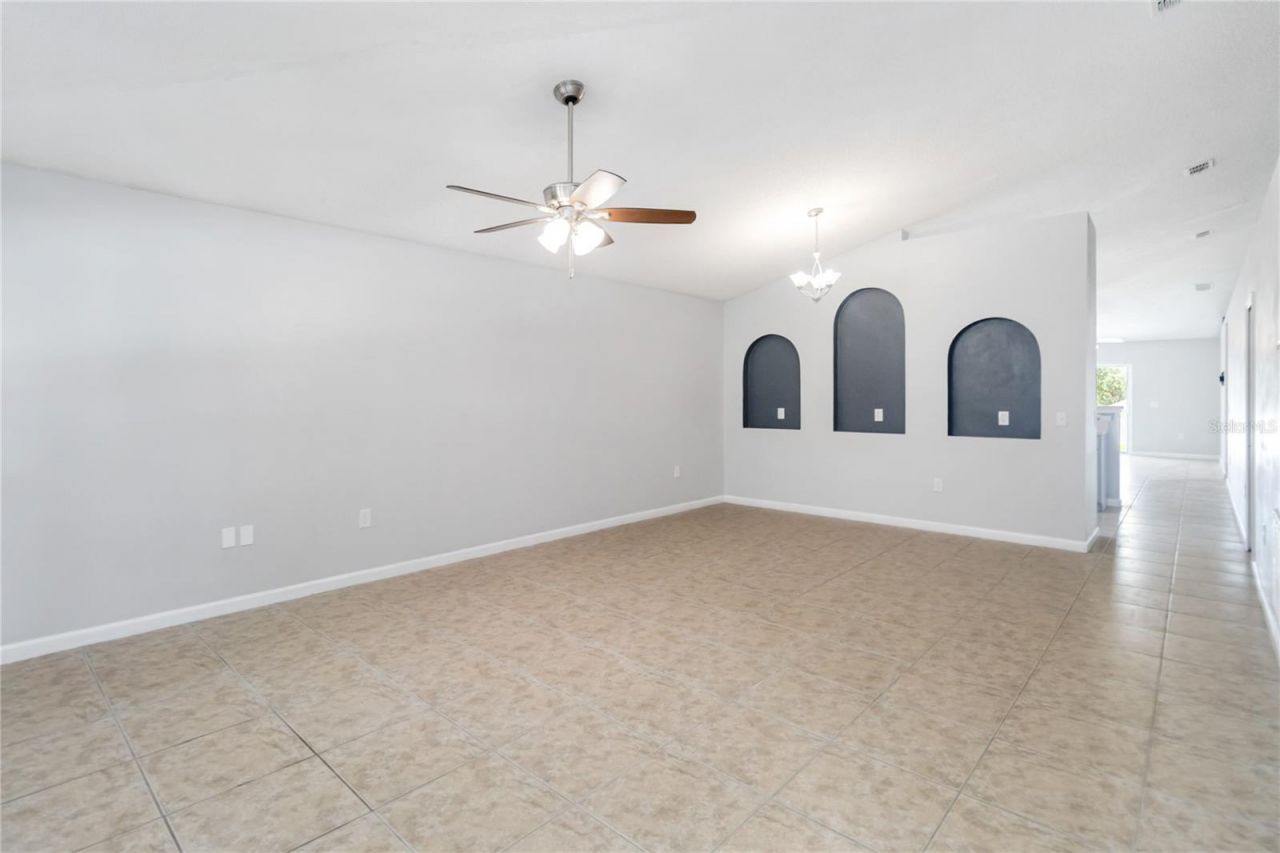 2225 Sandridge Circle, Eustis, FL 32726 Photo