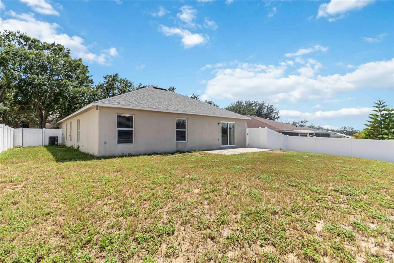 2225 Sandridge Circle, Eustis, FL 32726 Photo