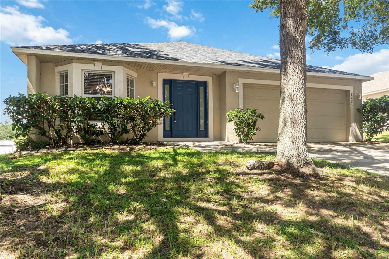 2225 Sandridge Circle, Eustis, FL 32726 Photo