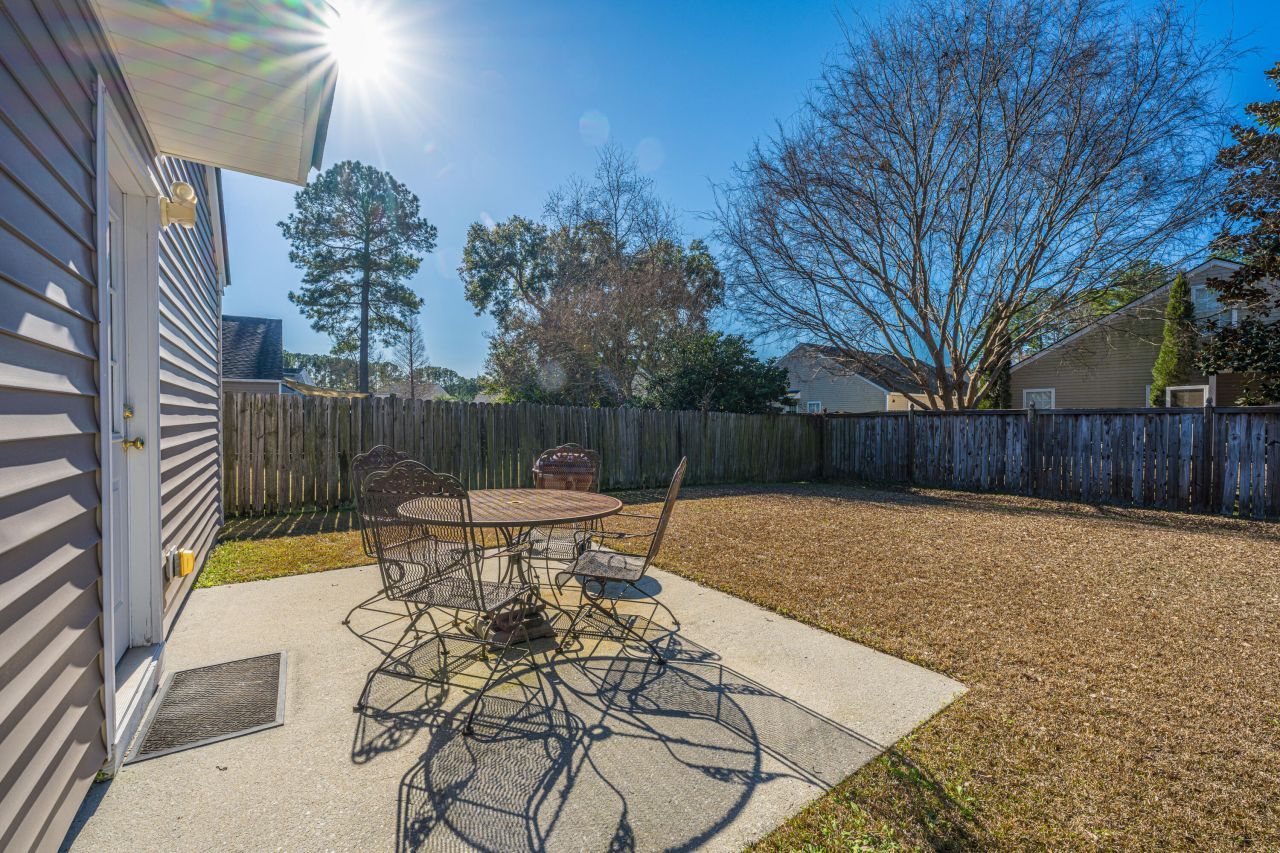 155 Wildberry Lane Photo 32