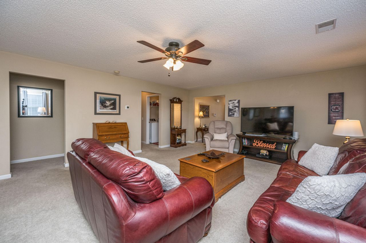 155 Wildberry Lane Photo 7