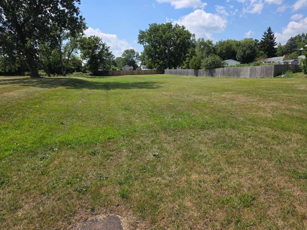 76 Arbor Street, Battle Creek, MI 49015