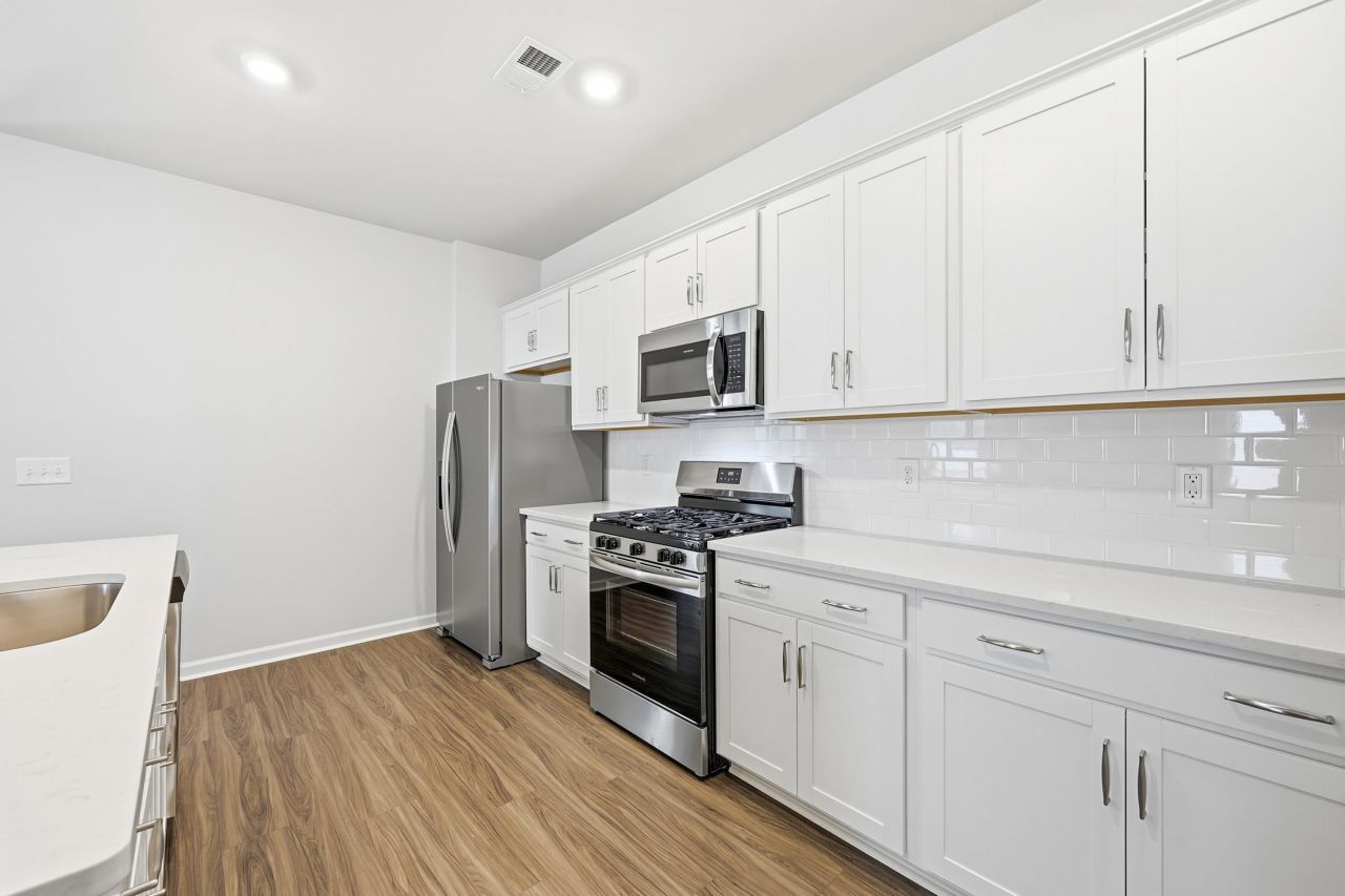 1016 Boswell Ct. Photo 12