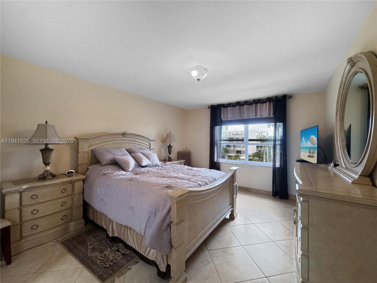 200 Diplomat Pkwy , Unit 533, Hallandale Beach, FL 33009 Photo