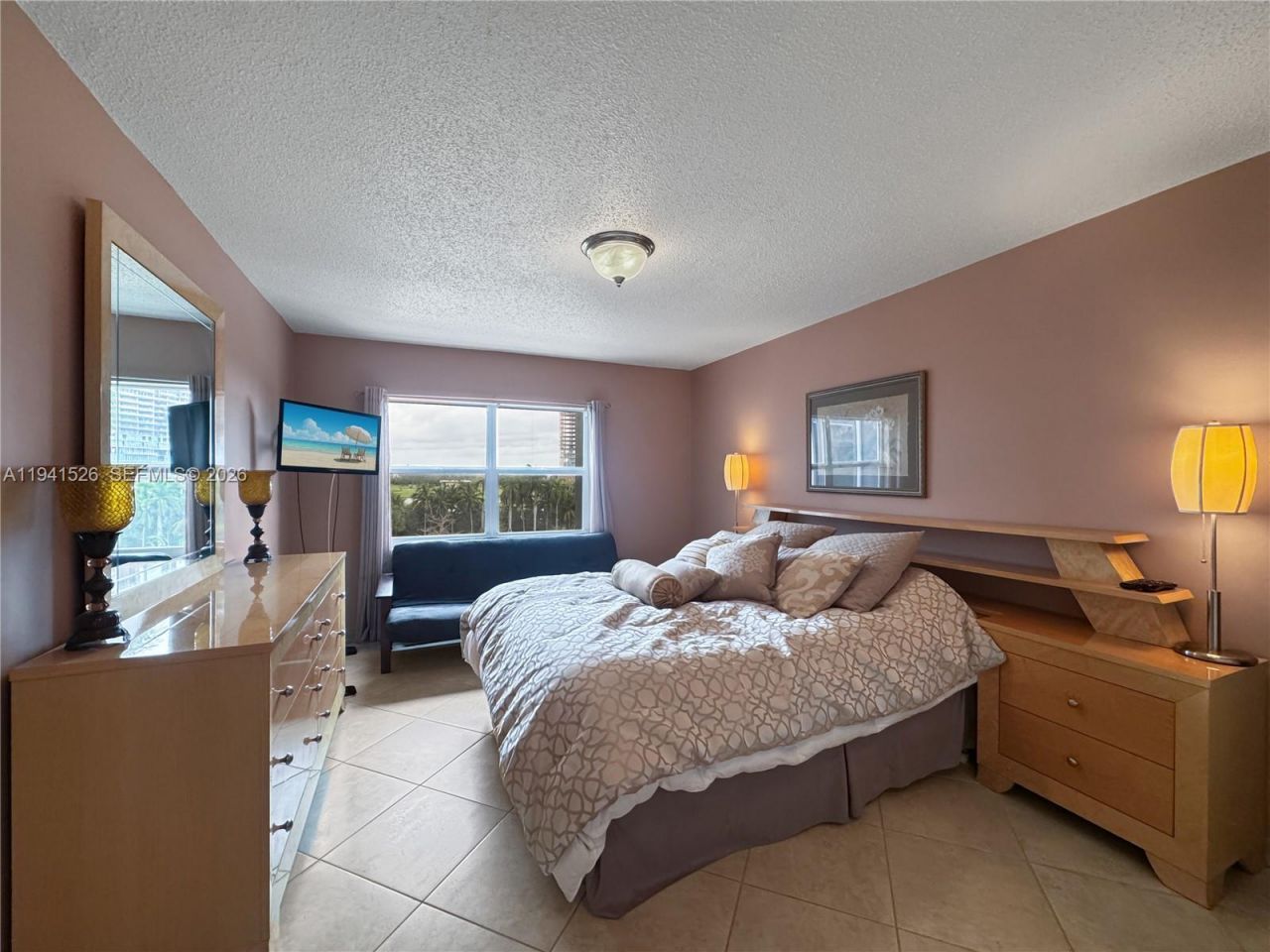 200 Diplomat Pkwy , Unit 533, Hallandale Beach, FL 33009 Photo