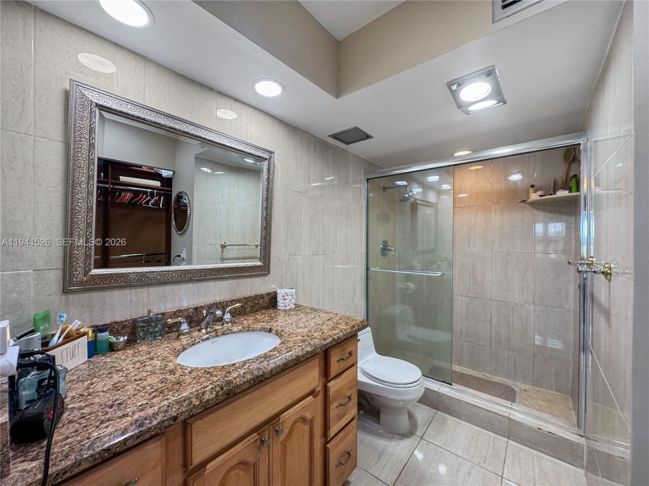 200 Diplomat Pkwy , Unit 533, Hallandale Beach, FL 33009 Photo