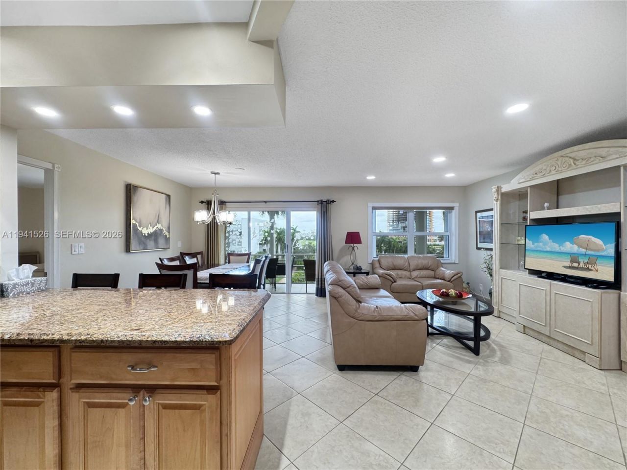 200 Diplomat Pkwy , Unit 533, Hallandale Beach, FL 33009 Photo