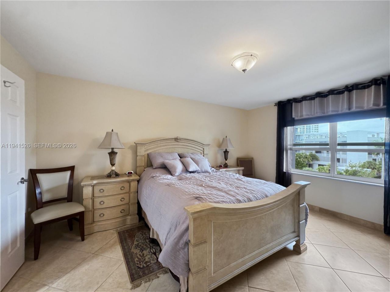 200 Diplomat Pkwy , Unit 533, Hallandale Beach, FL 33009 Photo