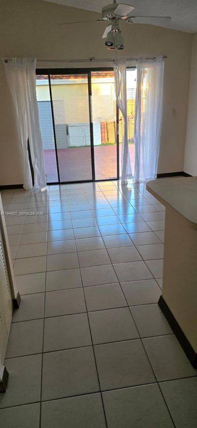 8906 SW 6th Ln, Miami, FL 33174 Photo