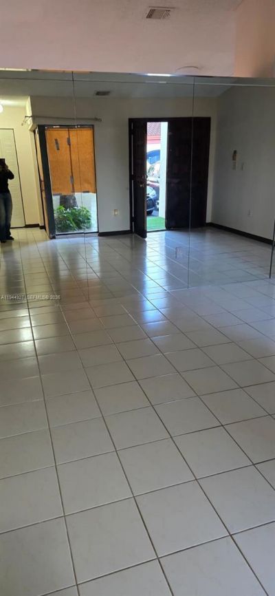 8906 SW 6th Ln, Miami, FL 33174 Photo