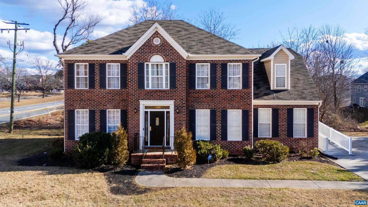 101 Countryside Dr, Louisa, VA 23093 Main Photo