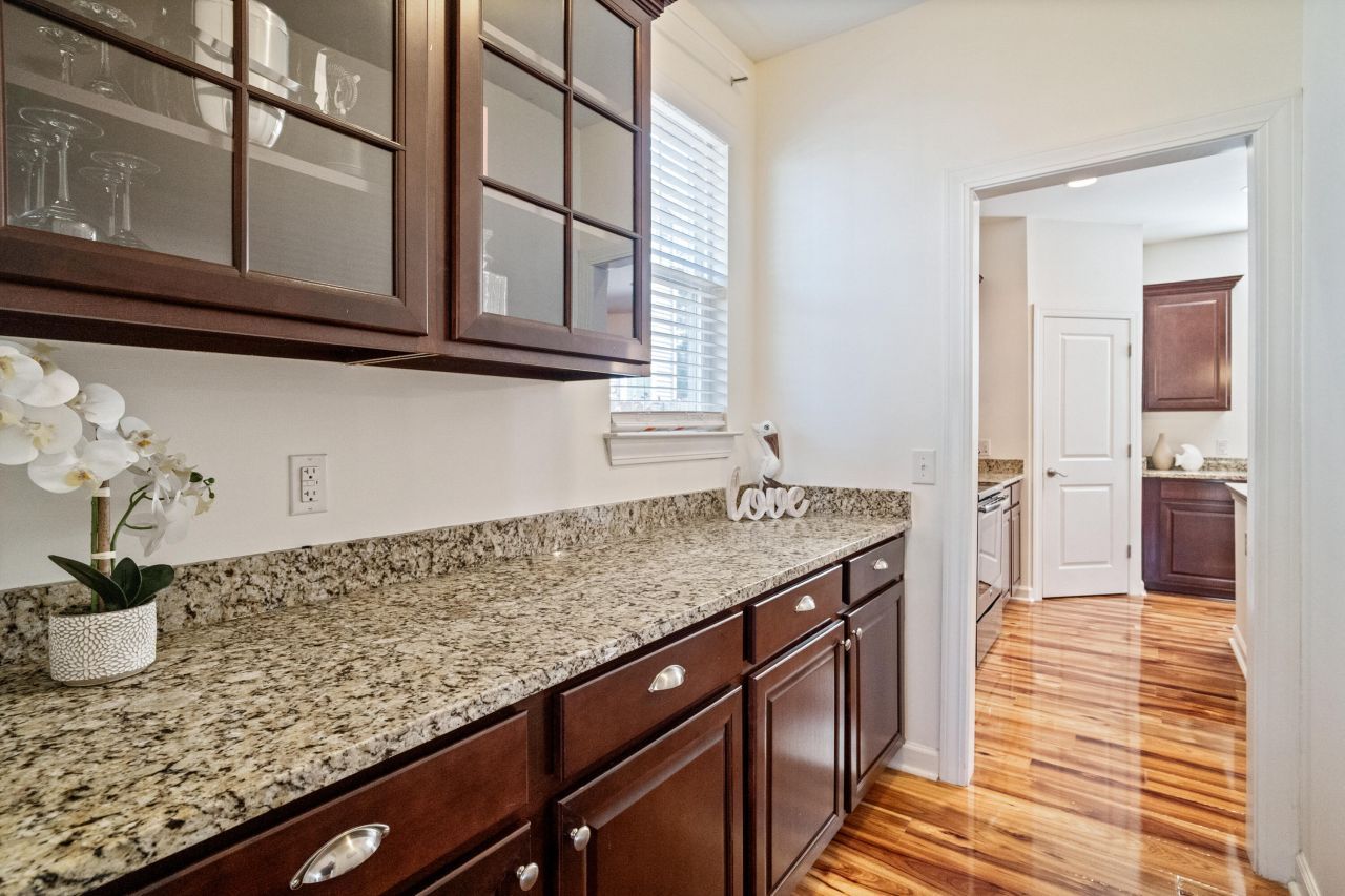 3217 Arrow Arum Drive Photo 16