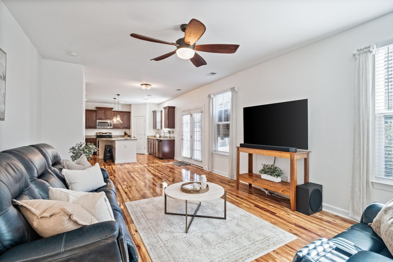 3217 Arrow Arum Drive Photo 24