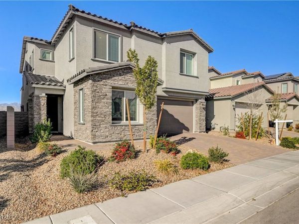 7061 Range Valley Street, North Las Vegas, NV 89084