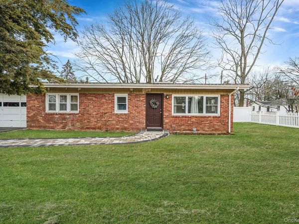 66 W 10th Street, Huntington Station, NY 11746