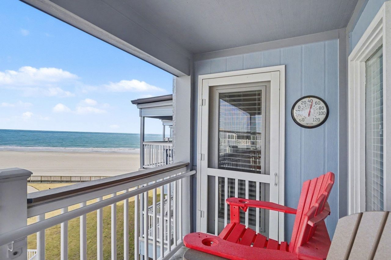 9530 Shore Dr. Photo 19