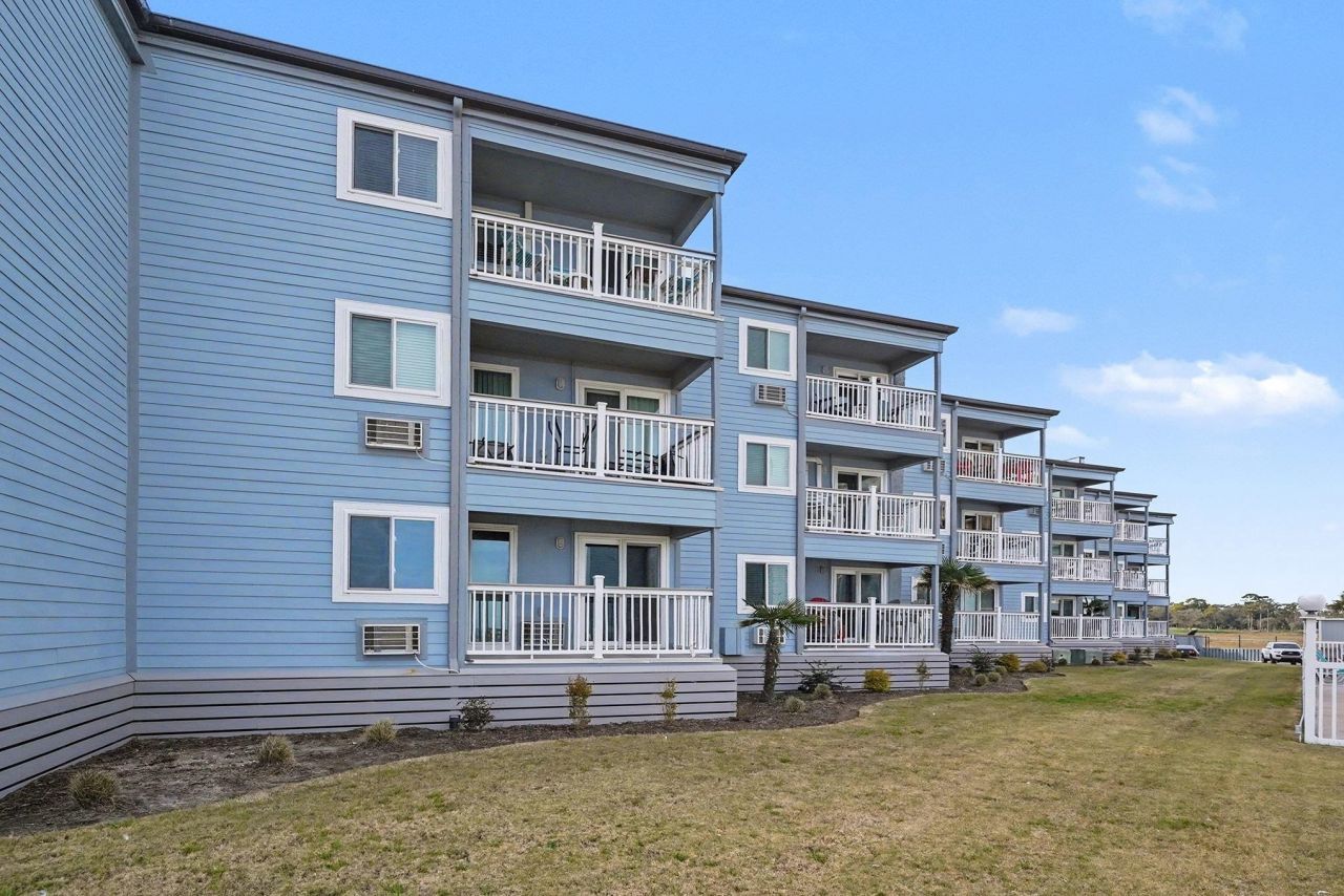 9530 Shore Dr. Photo 24