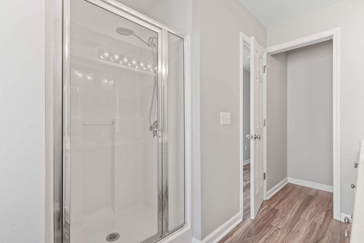 21 Pistachio Loop Photo 16