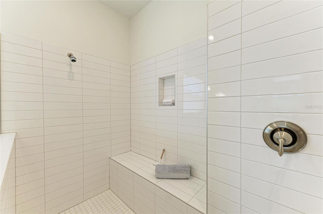 12208 Violet Jasper Drive, Parrish, FL 34219 Photo