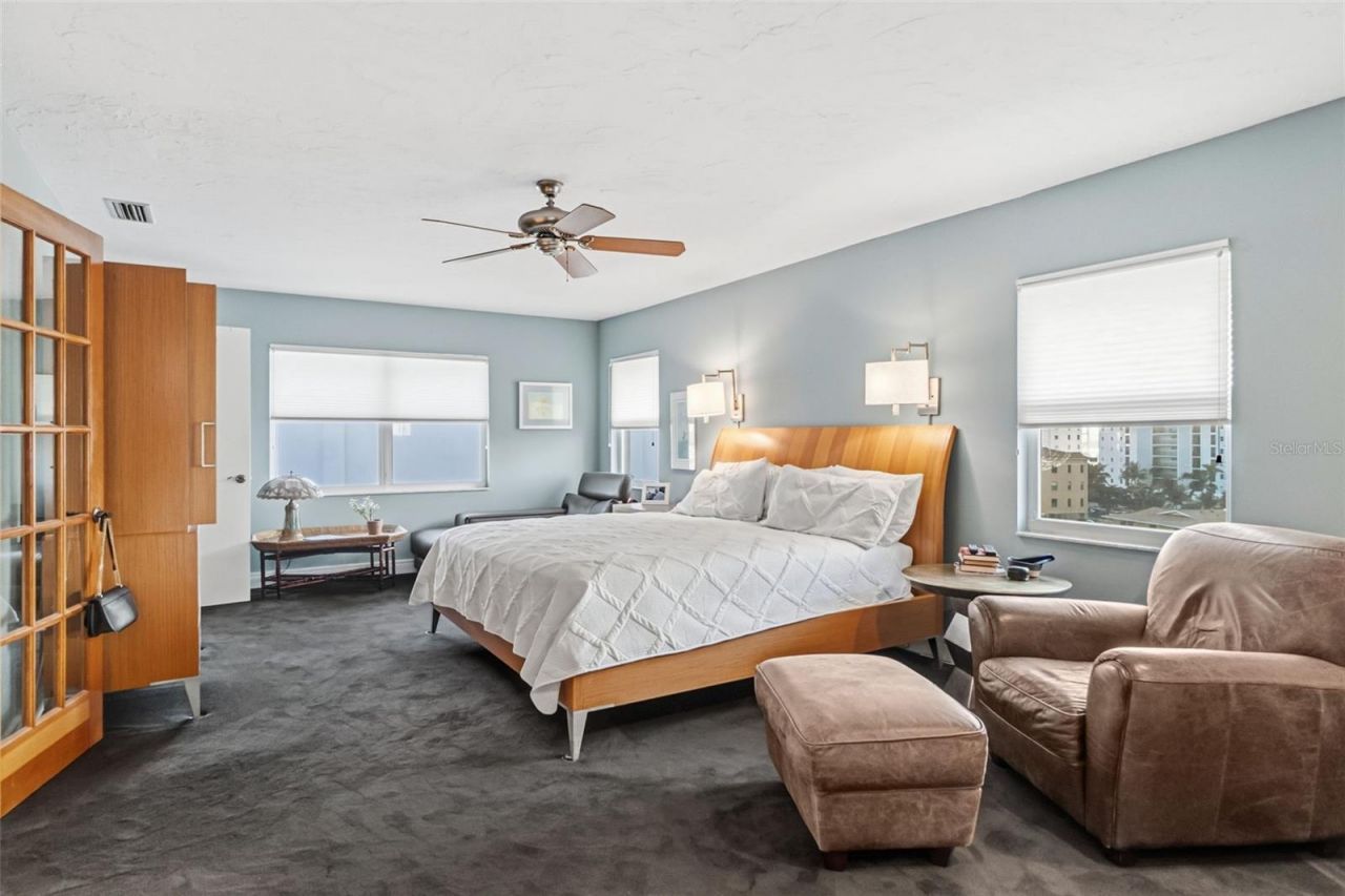 660 Golden Gate Point, Unit 61, Sarasota, FL 34236 Photo