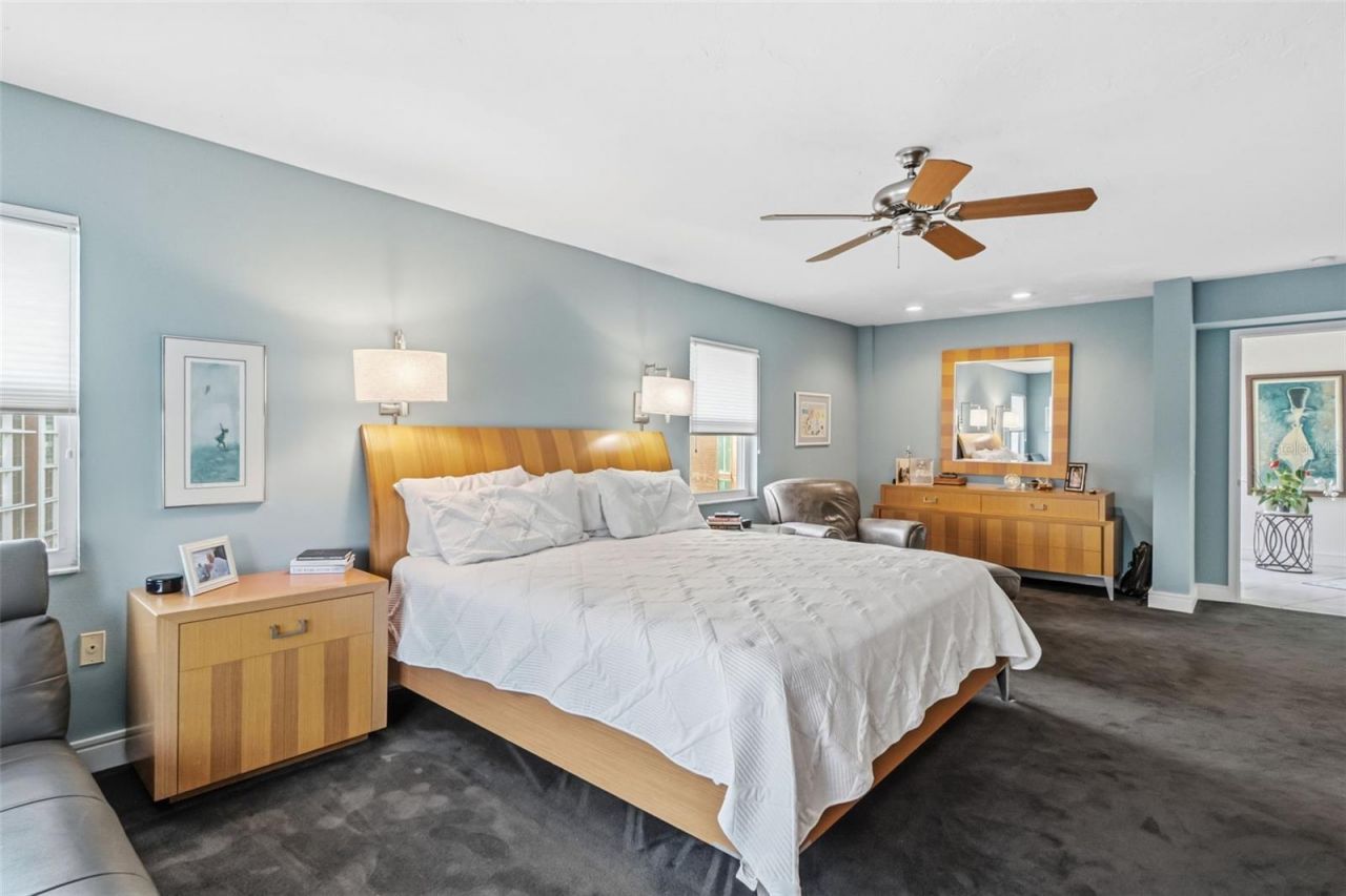 660 Golden Gate Point, Unit 61, Sarasota, FL 34236 Photo