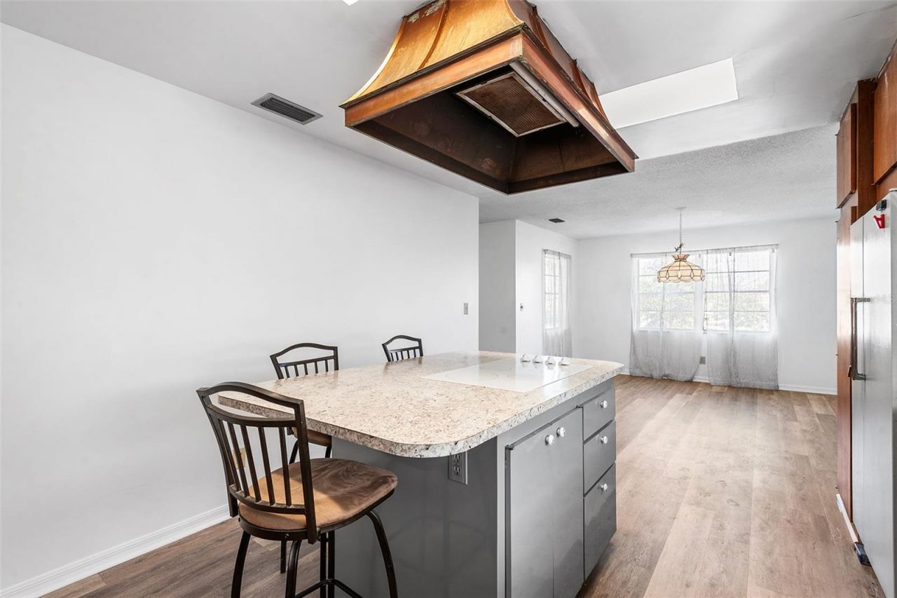 5296 66th Way N, Saint Petersburg, FL 33709 Photo