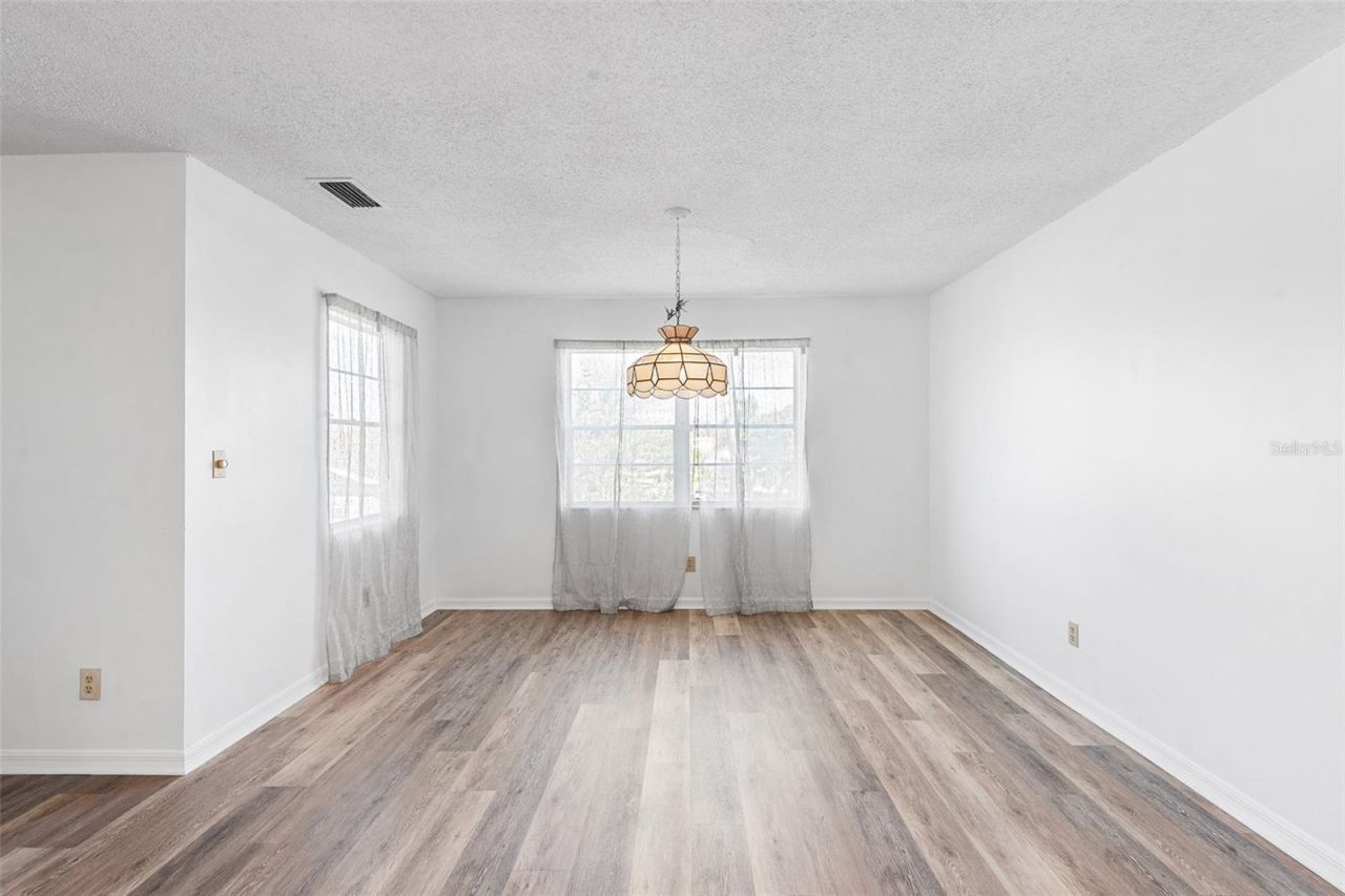 5296 66th Way N, Saint Petersburg, FL 33709 Photo