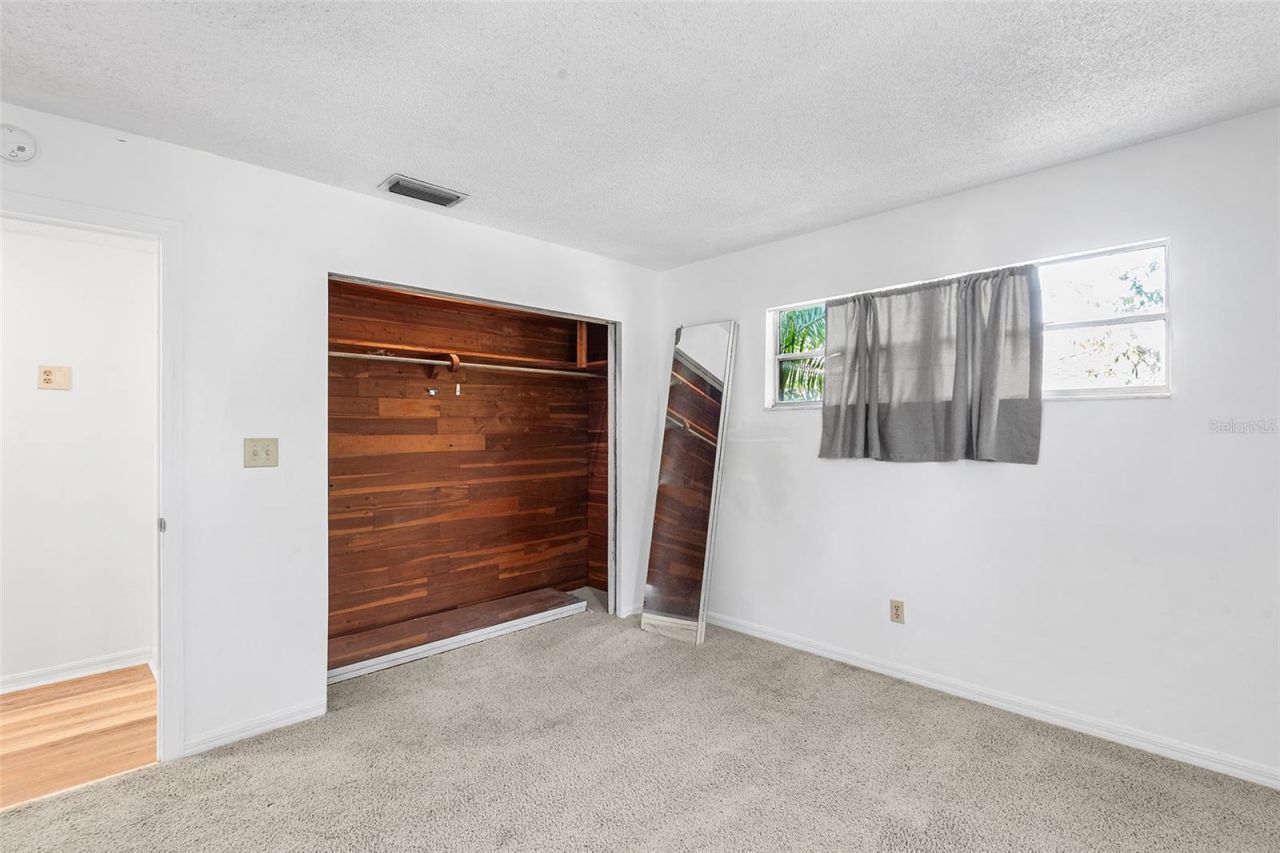 5296 66th Way N, Saint Petersburg, FL 33709 Photo