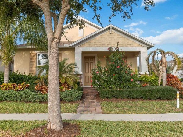 8216 GRAY KINGBIRD DR, WINTER GARDEN, FL 34787