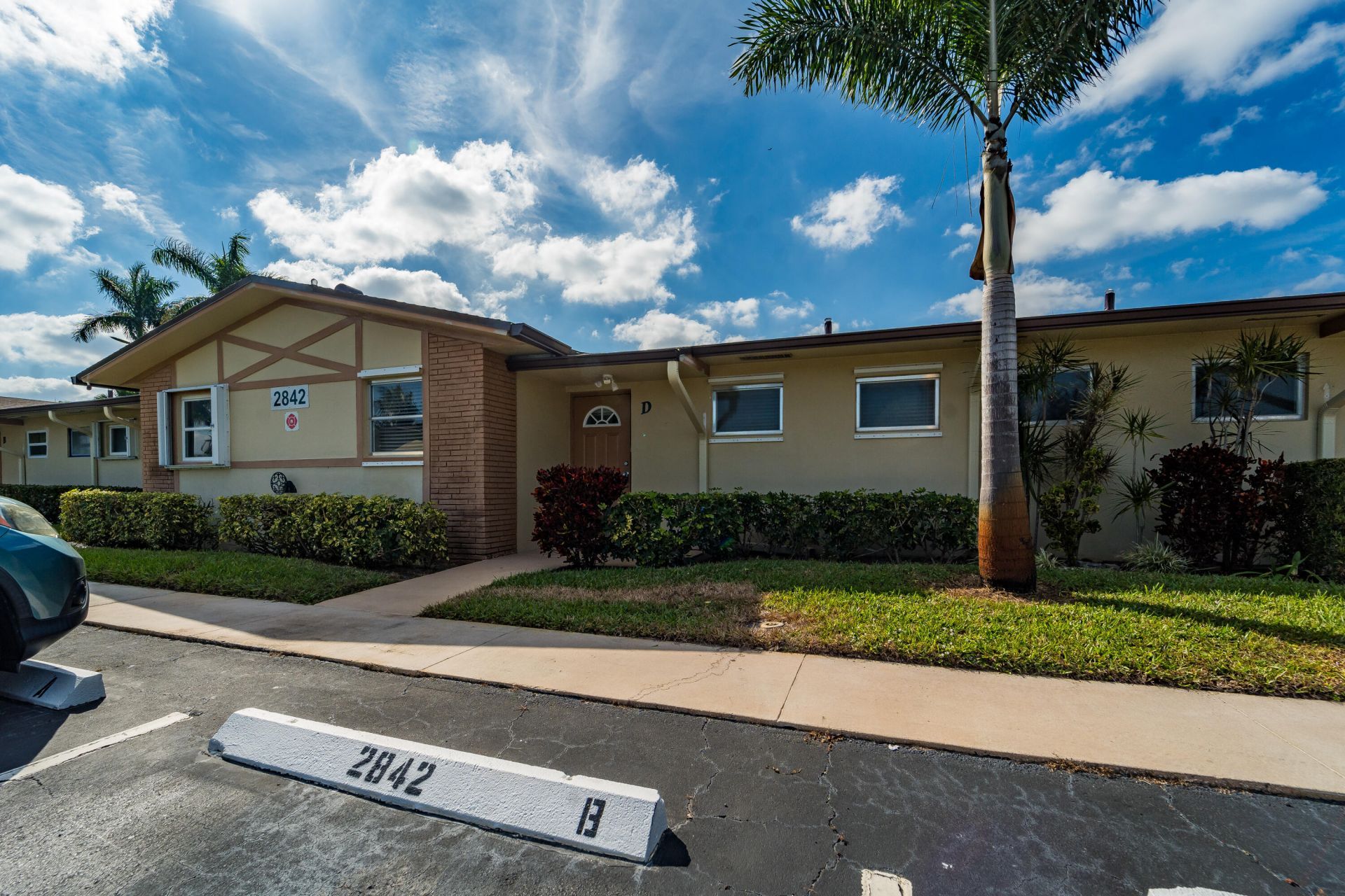 2842 Crosley Drive W, Unit D, West Palm Beach, FL 33415 Photo